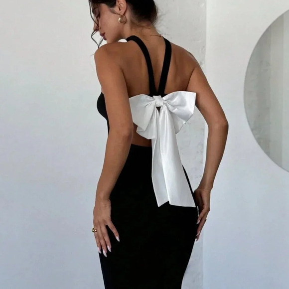 Black And White Elegant Women's Romantic Backless Contrast Bow Tie Dress - Picture 6 of 6